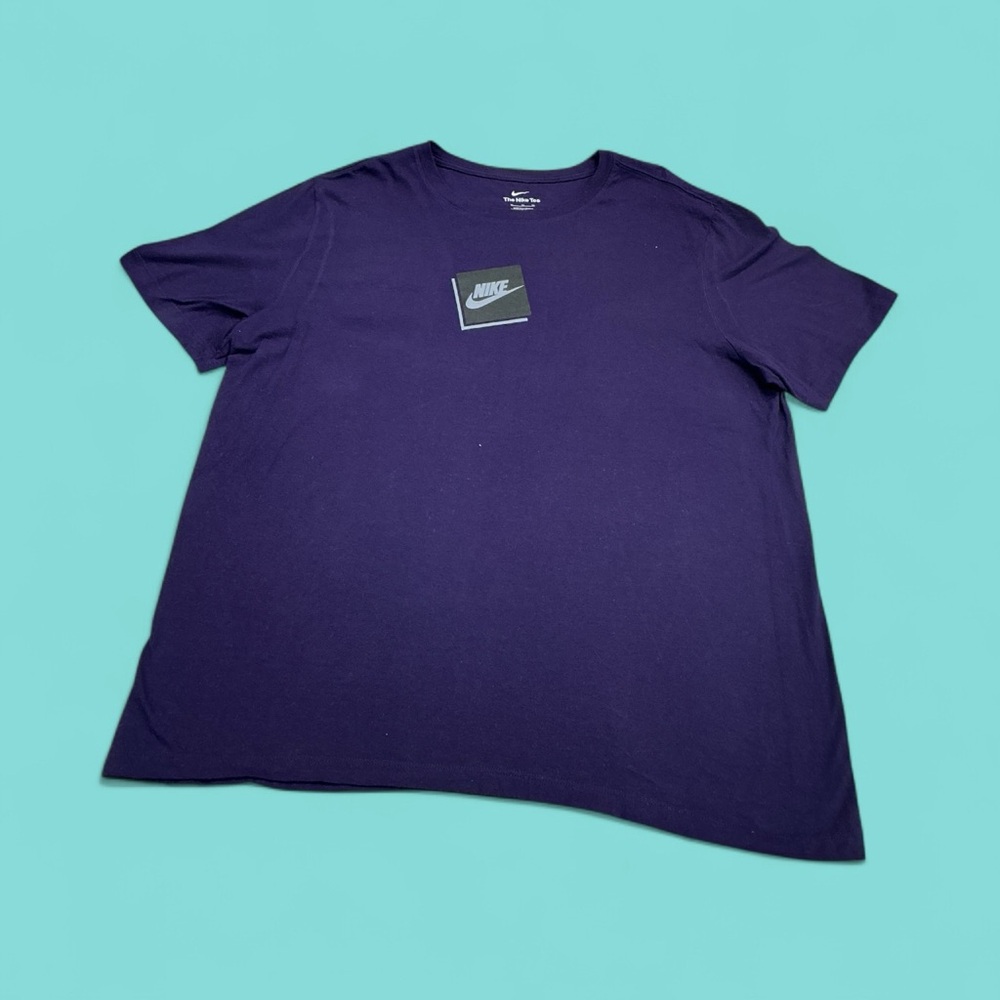 Nike Men's Purple Short Sleeve Tee